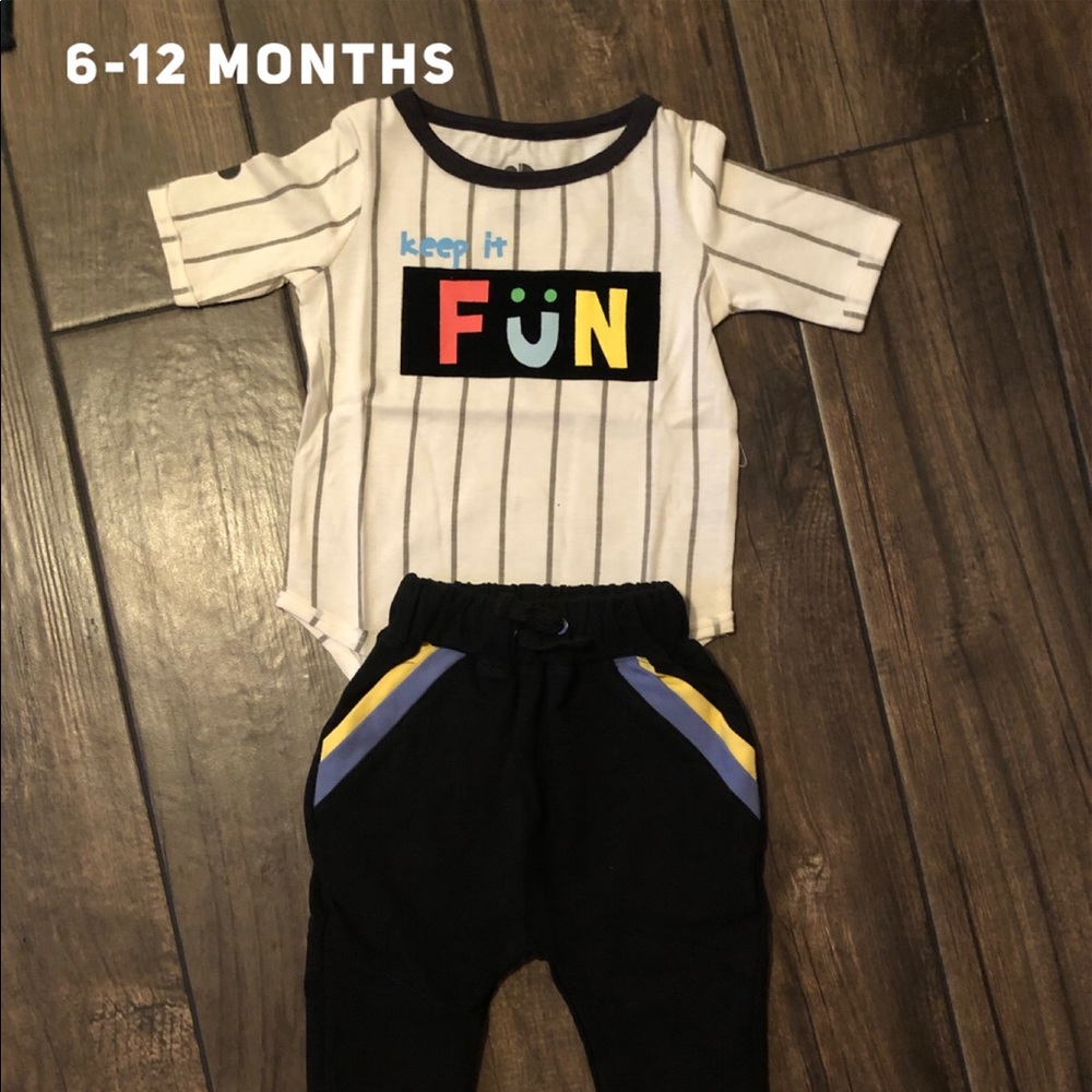 Dot Dot Smile boys outfit